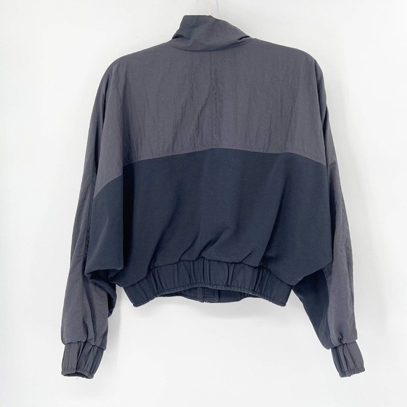 Fabletics Bobbie Glam Colorblock Cropped‎ Jacket Sz M Black Castle Rock Full Zip - Picture 5 of 6